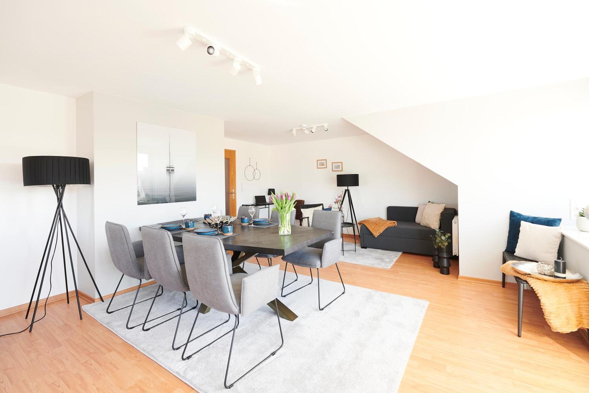 Grosszuegig & Stilvoll Parkplatz ,Ruhige Lage, 5 Personen, Langzeit Apartment Paderborn Bagian luar foto