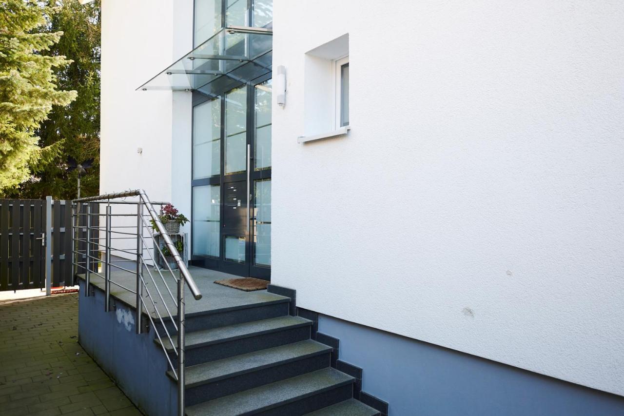 Grosszuegig & Stilvoll Parkplatz ,Ruhige Lage, 5 Personen, Langzeit Apartment Paderborn Bagian luar foto