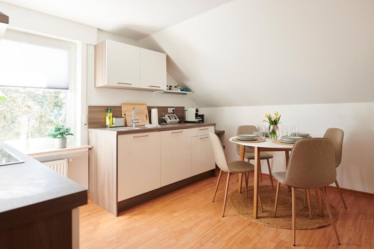 Grosszuegig & Stilvoll Parkplatz ,Ruhige Lage, 5 Personen, Langzeit Apartment Paderborn Bagian luar foto